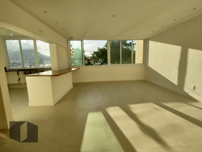 Apartamento em Urca, Rio de Janeiro/RJ de 130m² 3 quartos à venda por R$ 1.799.000,00