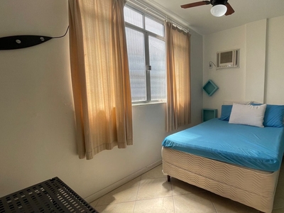 Apartamento em Vila Nova, Cabo Frio/RJ de 45m² 1 quartos à venda por R$ 349.000,00