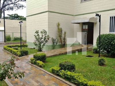 Apartamento em Vila Rio Branco, Jundiaí/SP de 70m² 2 quartos à venda por R$ 249.000,00