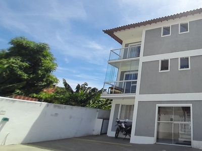 Apartamento em Vinhateiro, São Pedro Da Aldeia/RJ de 81m² 2 quartos à venda por R$ 219.000,00