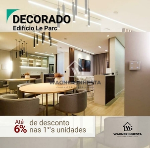 Apartamento em Zona 03, Maringá/PR de 79m² 3 quartos à venda por R$ 579.000,00