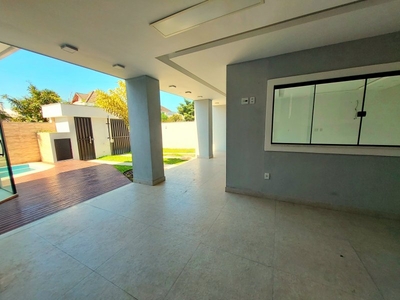 Casa em Barra da Tijuca, Rio de Janeiro/RJ de 380m² 5 quartos à venda por R$ 2.199.000,00