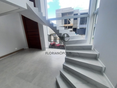Casa em Beira Rio, Biguaçu/SC de 161m² 3 quartos à venda por R$ 1.178.000,00