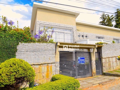 Casa em Braunes, Nova Friburgo/RJ de 350m² 3 quartos à venda por R$ 1.779.000,00