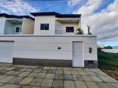 Casa em Candeias, Vitória da Conquista/BA de 135m² 3 quartos à venda por R$ 459.000,00