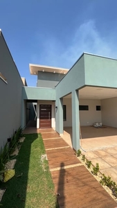 Casa em Centro, Dourados/MS de 140m² 3 quartos à venda por R$ 749.000,00