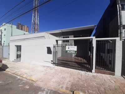 Casa em Centro, Guarapuava/PR de 160m² 3 quartos para locação R$ 1.500,00/mes