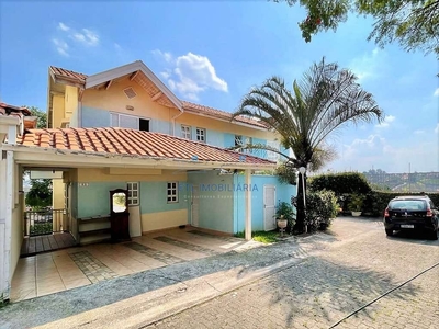 Casa em Chácara Pavoeiro, Cotia/SP de 212m² 3 quartos à venda por R$ 704.000,00