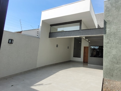 Casa em Jardim Império do Sol, Maringá/PR de 105m² 3 quartos à venda por R$ 484.000,00