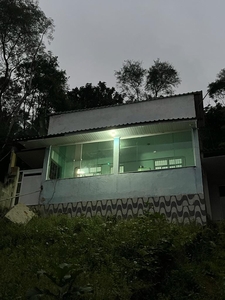 Casa em Junqueira, Mangaratiba/RJ de 120m² 2 quartos à venda por R$ 154.000,00