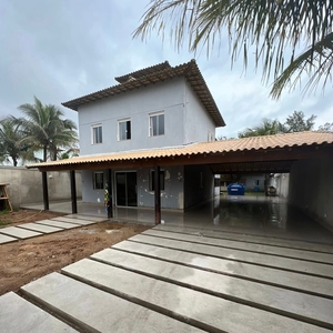 Casa em Manoel Correa, Cabo Frio/RJ de 300m² 3 quartos à venda por R$ 999.000,00