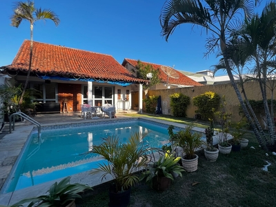 Casa em Palmeiras, Cabo Frio/RJ de 202m² 3 quartos à venda por R$ 719.000,00