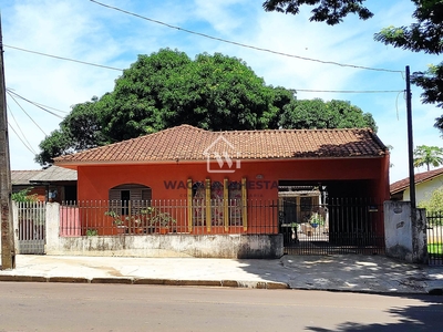 Casa em Parque Avenida, Maringá/PR de 150m² 2 quartos à venda por R$ 299.000,00