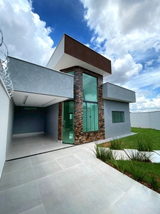 Casa em Pontal Sul Acréscimo, Aparecida de Goiânia/GO de 100m² 3 quartos à venda por R$ 389.000,00