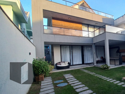 Casa em Recreio dos Bandeirantes, Rio de Janeiro/RJ de 300m² 3 quartos à venda por R$ 2.749.000,00