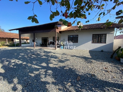 Casa em Salinas, Balneário Barra Do Sul/SC de 140m² 4 quartos à venda por R$ 419.000,00