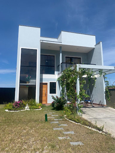 Casa em Ubatiba, Maricá/RJ de 130m² 3 quartos à venda por R$ 599.000,00