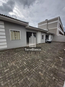 Casa em Uvaranas, Ponta Grossa/PR de 61m² 2 quartos à venda por R$ 174.000,00 ou para locação R$ 950,00/mes