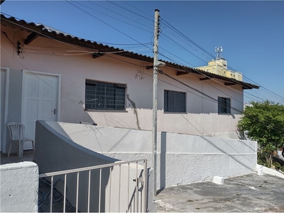 Casa em Vila Mangalot, São Paulo/SP de 60m² 2 quartos para locação R$ 1.950,00/mes