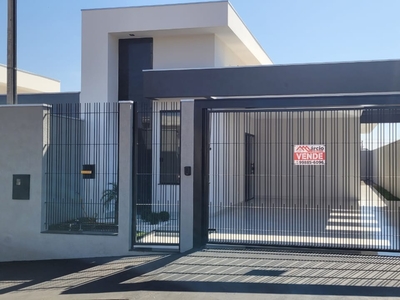 Casa em Zona 02, Maringá/PR de 93m² 3 quartos à venda por R$ 469.000,00