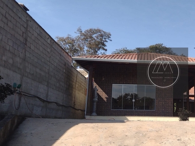 Chácara em Vila Amaral, São Roque/SP de 300m² 2 quartos à venda por R$ 989.000,00