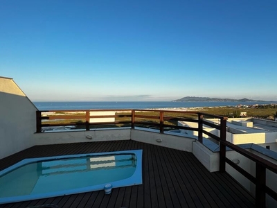 Penthouse em Braga, Cabo Frio/RJ de 295m² 4 quartos à venda por R$ 1.289.000,00