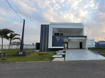 Sobrado em Bougainville Residencial Iv, Peruíbe/SP de 325m² 5 quartos à venda por R$ 1.979.000,00