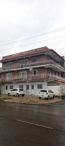 Sobrado em Ceilândia Sul (Ceilândia), Brasília/DF de 400m² 14 quartos à venda por R$ 994.000,00
