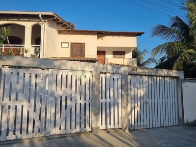 Sobrado em Inoã (Inoã), Maricá/RJ de 50m² 2 quartos para locação R$ 1.600,00/mes