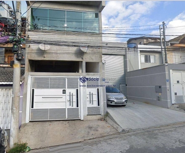 Sobrado em Jardim Adriana, Guarulhos/SP de 375m² 4 quartos à venda por R$ 589.000,00