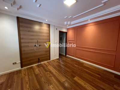 Sobrado em Jardim Neman Sahyun, Londrina/PR de 215m² 4 quartos à venda por R$ 550.000,00 ou para locação R$ 2.700,00/mes