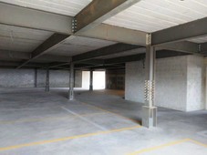 Garagem à venda no bairro Estoril, 600m²