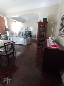 Apartamento à venda em Copacabana com 127 m², 3 quartos, 1 vaga