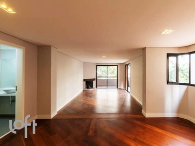 Apartamento à venda em Higienópolis com 175 m², 3 quartos, 3 suítes, 3 vagas
