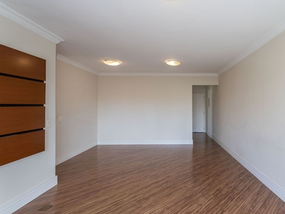 Apartamento à venda em Vila Olímpia com 94 m², 3 quartos, 1 suíte, 2 vagas