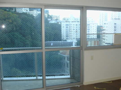Apartamento para alugar no bairro Cosme Velho - Rio de Janeiro/RJ