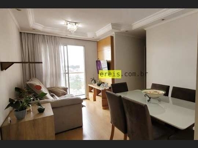 Apartamento vago com 62m², muito ensolarado, andar alto, com belíssima vista. 3 dormitório