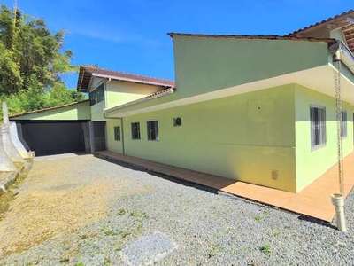 Casa à venda, 3 quartos, sendo 1 suíte, Bairro Tifa Martins, Jaraguá do Sul/ SC