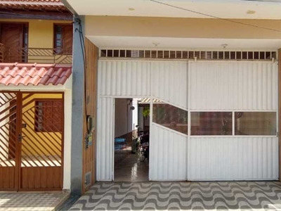 Casa para vender, no bairro: Coroados, São Fidélis, RJ