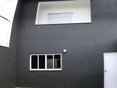 Casa Sobrado com 3 quartos no bairro Vida Nova em Uberlândia!!!