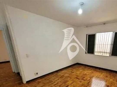 Casa térrea, 3 dormitórios, 1 suíte, 292m²