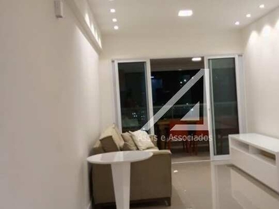 ![CDATA[APARTAMENTO 2 SUÍTES VARANDA VISTA MAR MOBILIADO 2 GARAGENS NA BARRA! ]]