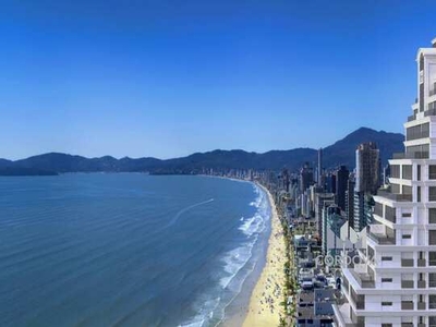 LANÇAMENTO ALTO PADRÃO ,MEIA PRAIA,FRENTE AO MAR