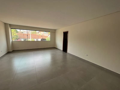 Sala em Hedy, Londrina/PR de 40m² para locação R$ 2.000,00/mes