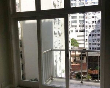 ALUGO CONTRATO RESIDENCIAL 3 QUARTOS REFORMADO EM COPACABANA RUA CONSTANTE RAMOS. MEDE 94M