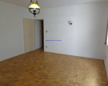 Apartamento 103m², 03 dormitórios (sendo 01 suíte), 02 banheiros e 01 vaga na garagem. C