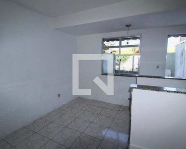 Casa para Aluguel - Bar dos Cavaleiros, 3 Quartos, 80 m2