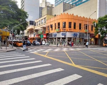 Comercial Sala 1º andar para locação em Curitiba - PR