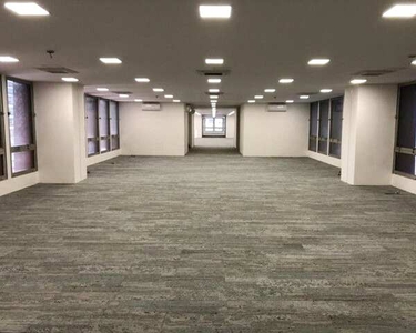 Conjunto comercial de 314 m² com 5 vagas na Bela Vista