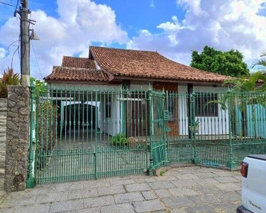 Flamboyant casa de alto padrão. Todas informações na descrição. Campos, RJ